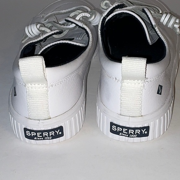 Sperry, White Leather Sneakers, Women’s Size 7. - Picture 5 of 11